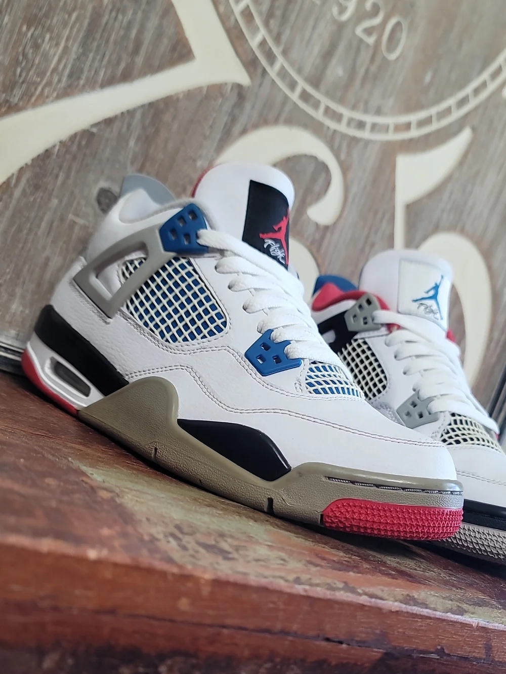 Nike Air Jordan 4 SE 'What The 4' 30th Anniversary Wmns 8.5 Good Condition.